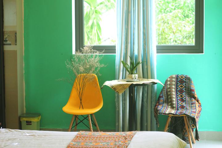 Room 10 of 47