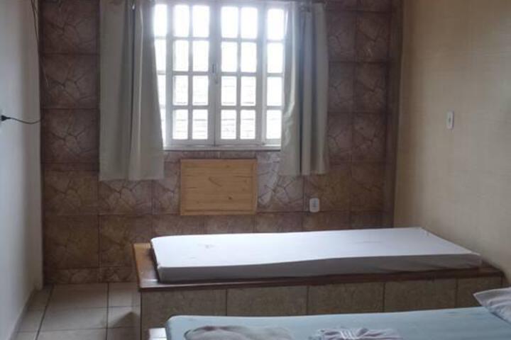 Room 5 of 9