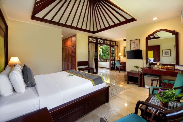 Room 14 of 63
