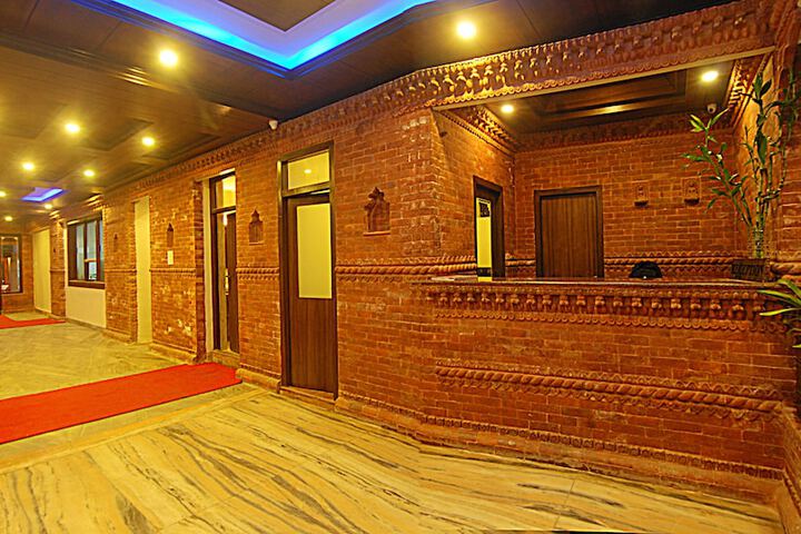 Hotel 5 of 35