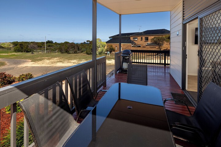 Terrace/Patio 99 of 144