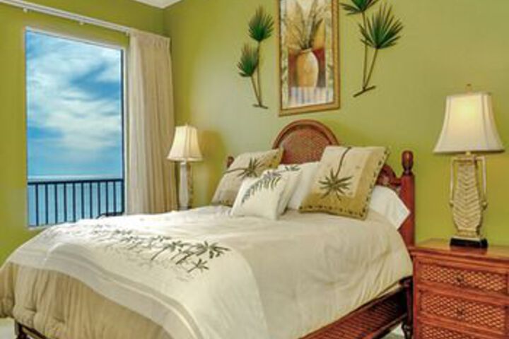 Room 21 of 36