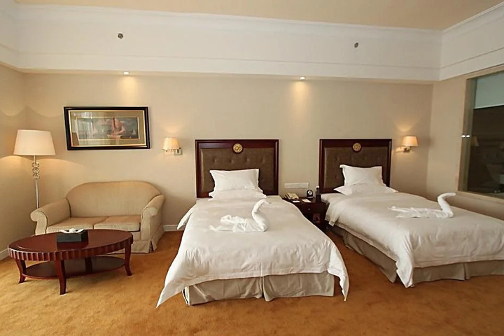 guest_rooms