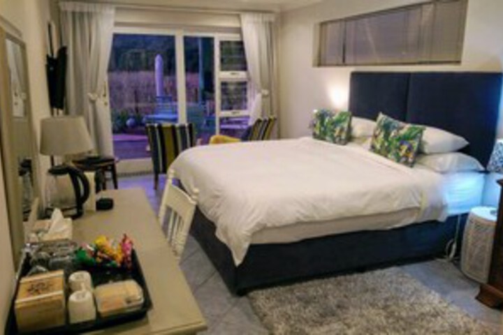 Room 35 of 98