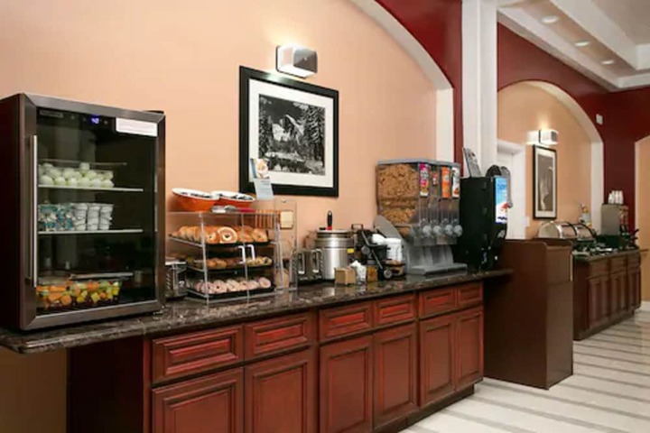 Breakfast buffet