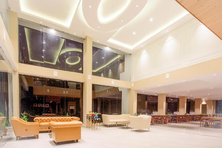 Hotel Interior 17 of 19
