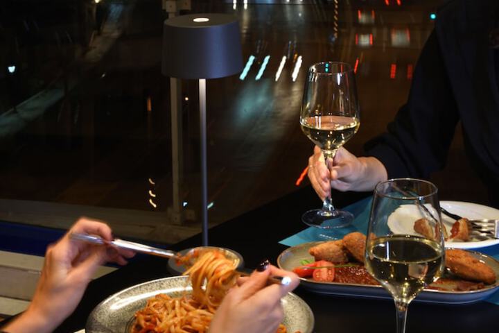 Dining 69 of 105