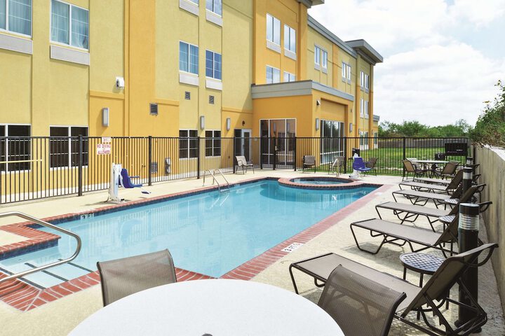 Pool 27 of 54