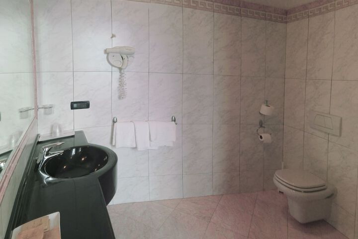 Bath Photo