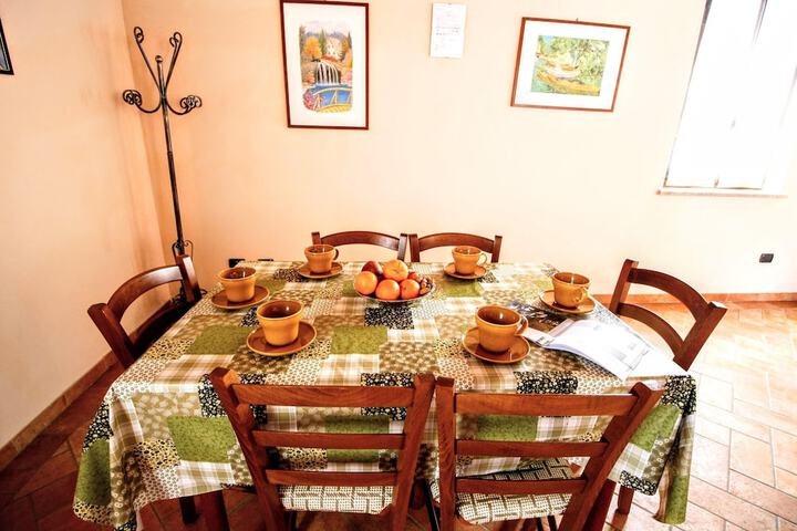Dining 126 of 186