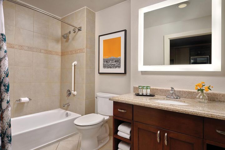 Room 10 of 47