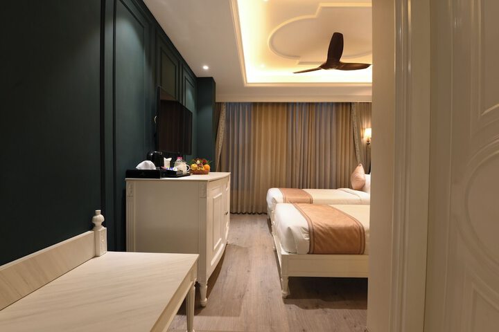 Suite Room
