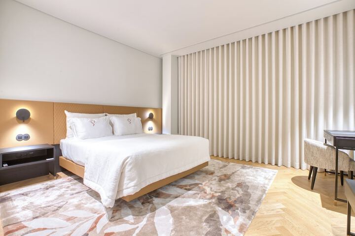 Room 10 of 58