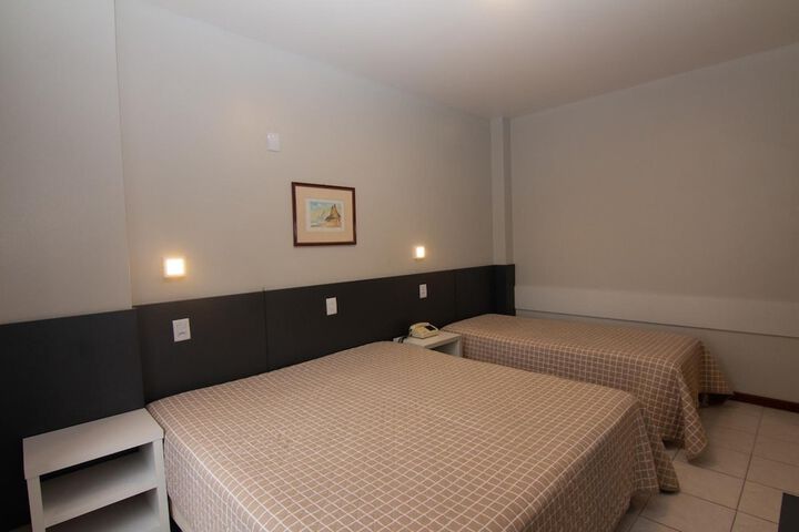 Room 20 of 40