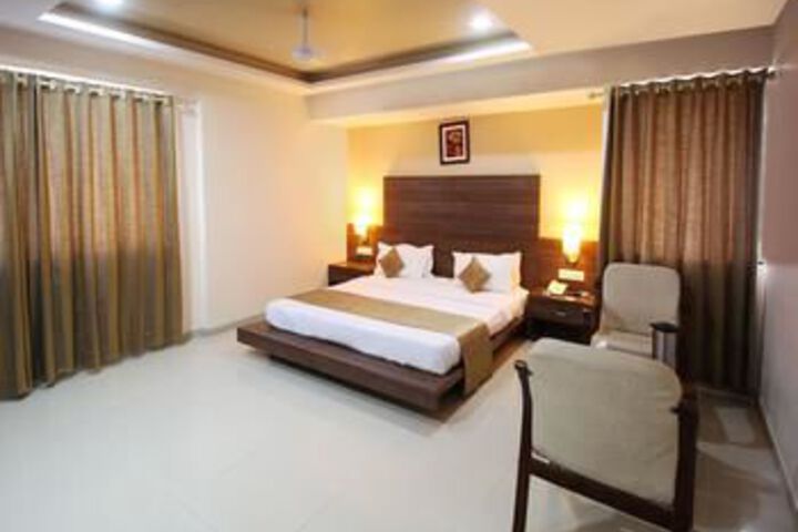 OYO Rooms Limda Chowk II