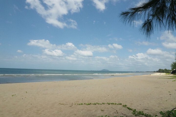 Beach 80 of 111