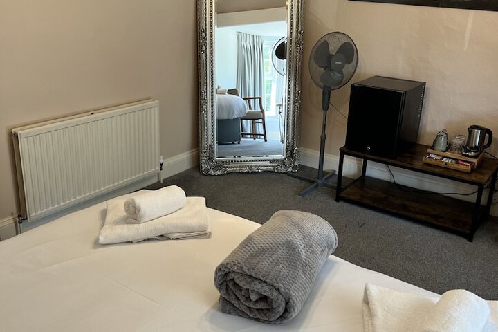 Room 11 of 58