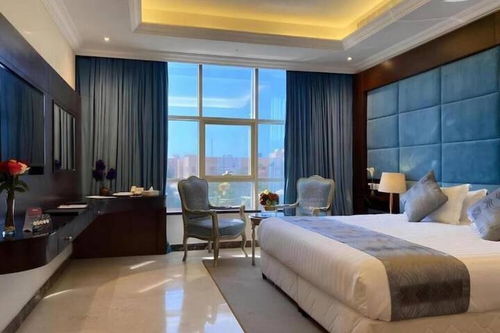 Room 76 of 82