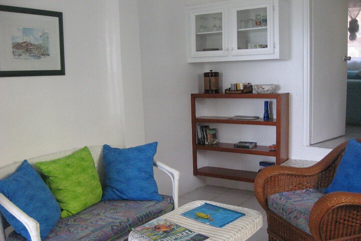 Room 33 of 108