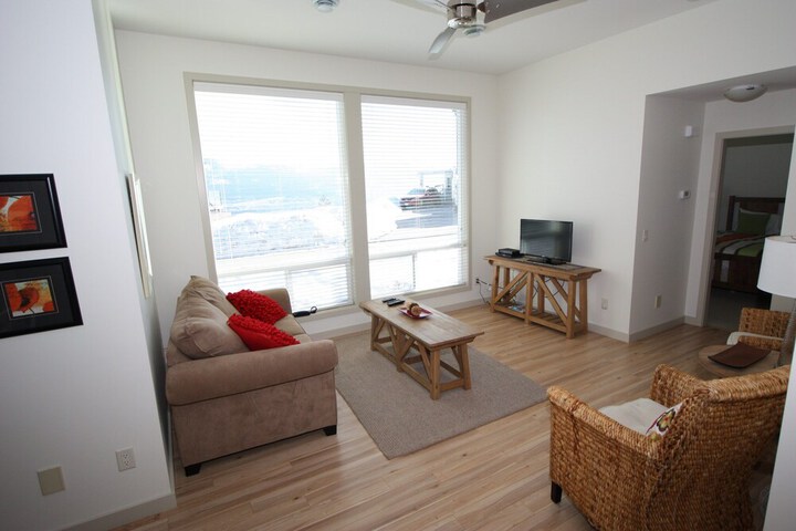 Room 304 of 543