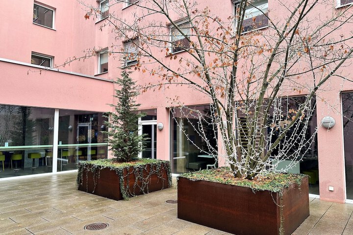 Terrace/Patio 64 of 72