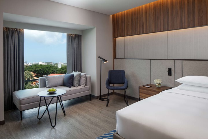 Room 20 of 65