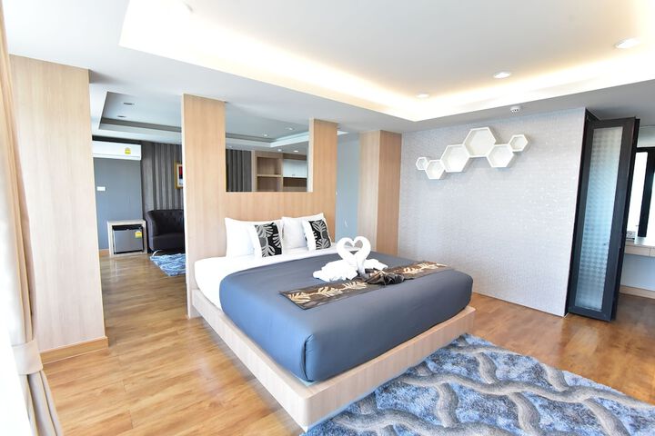 Room 26 of 52