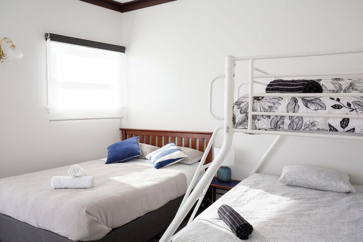 Room 30 of 46