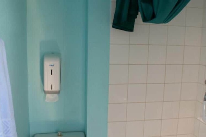 Clean Restrooms