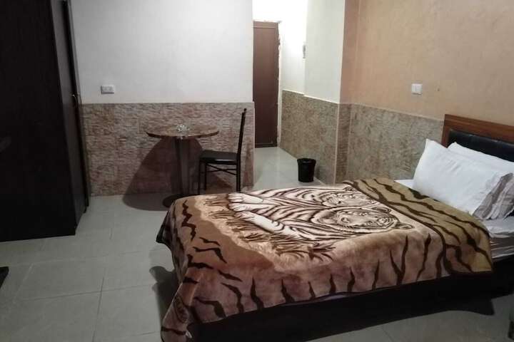 Room 55 of 74