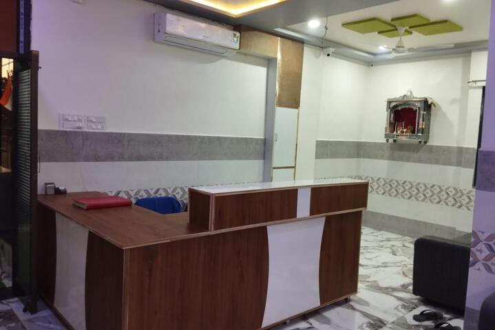 Hotel Dev Kamal