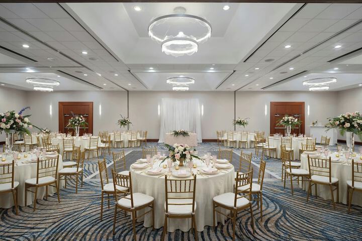 Banquet hall