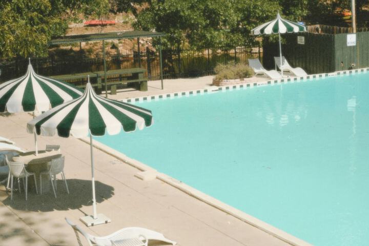 Pool 62 of 72