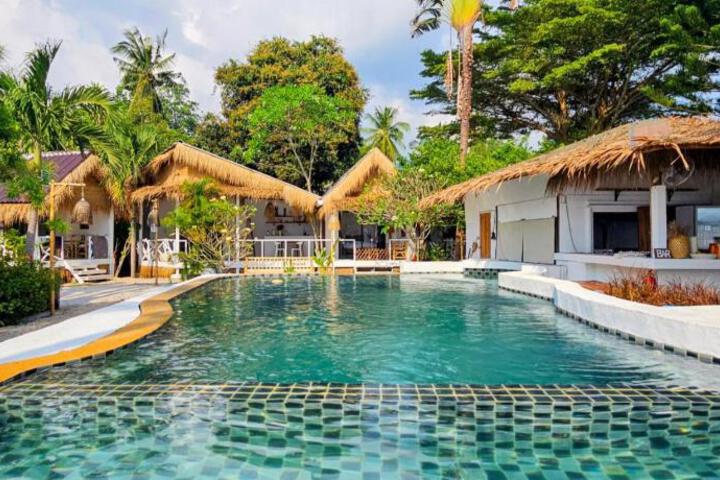 General 13 of 50