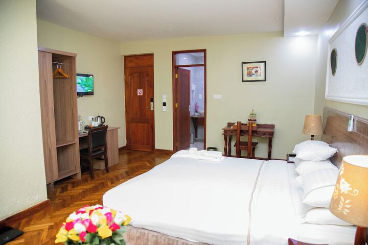 Room 42 of 121