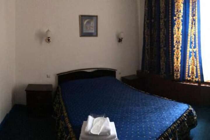 Room 19 of 61