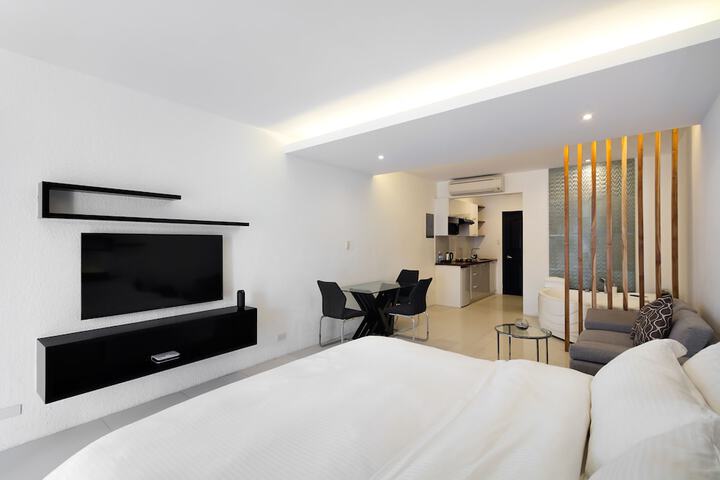 Room 19 of 51