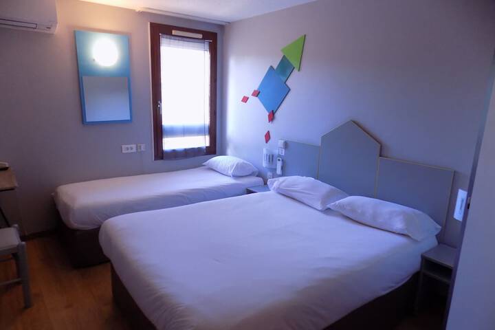 Room 18 of 73
