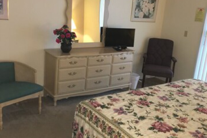 Room 82 of 291