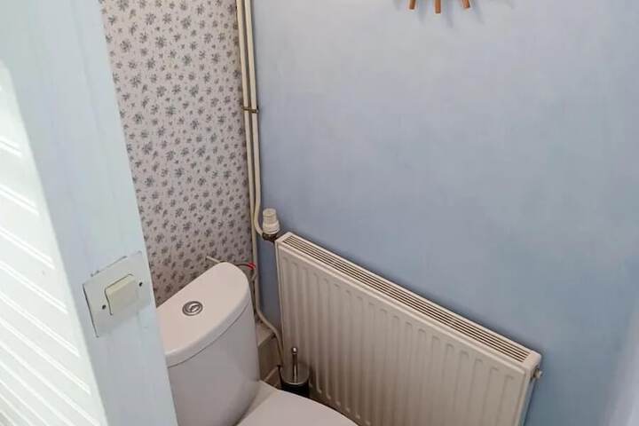 Room 70 of 81