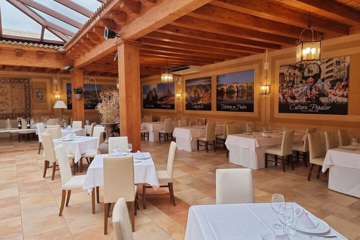 Dining Photos