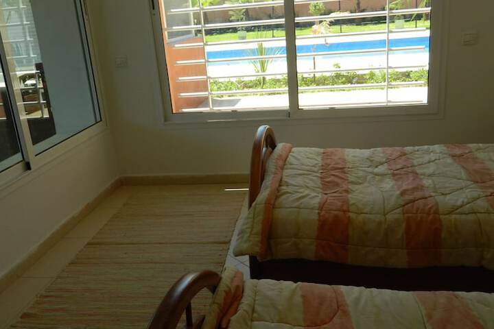 Hotel Exterior 33 of 33