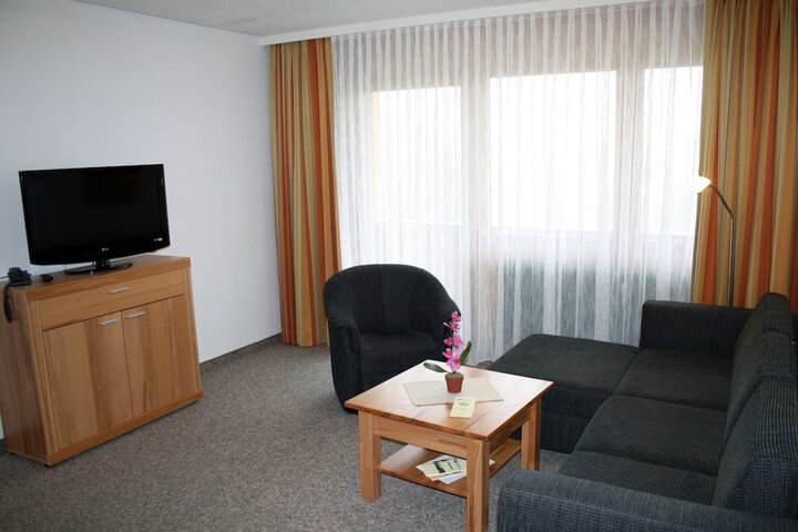 Room 17 of 46