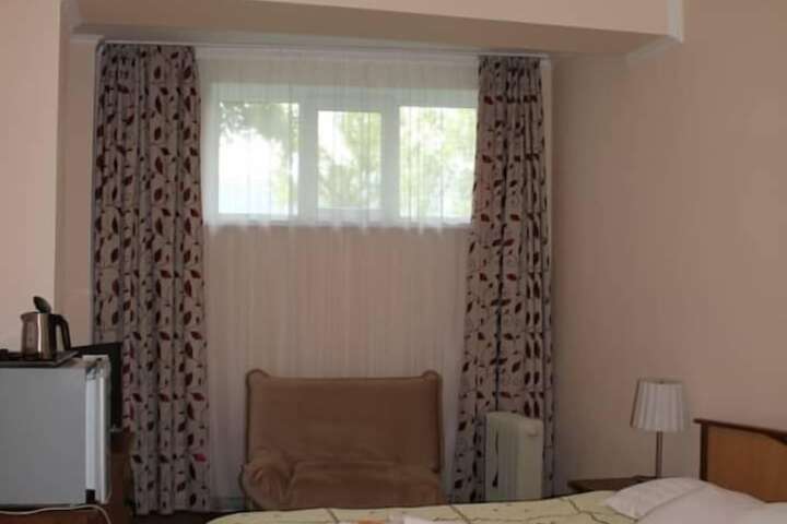 Room 20 of 38
