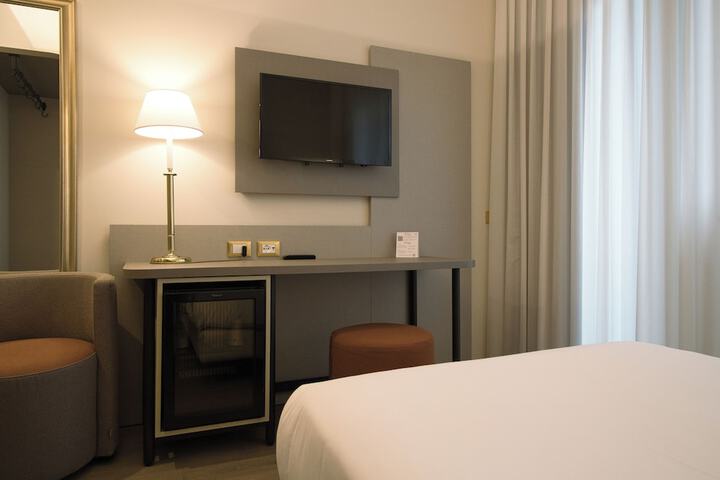 Room 40 of 71