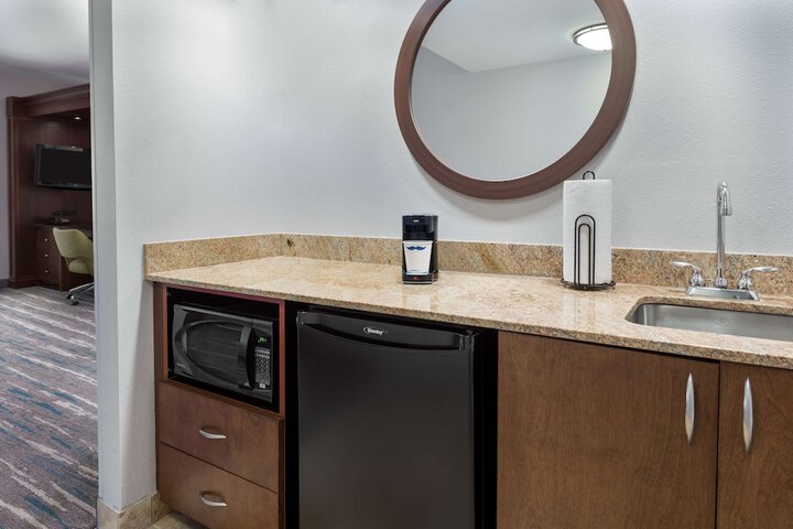 1 King Mobility Accessible with Tub (6 of 21)