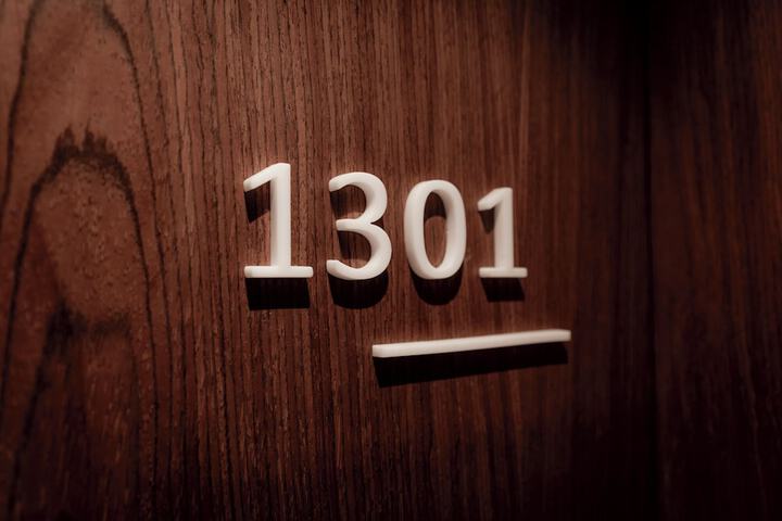Room 53 of 130