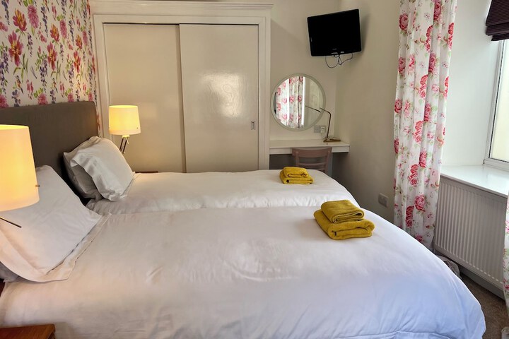 Room 14 of 34