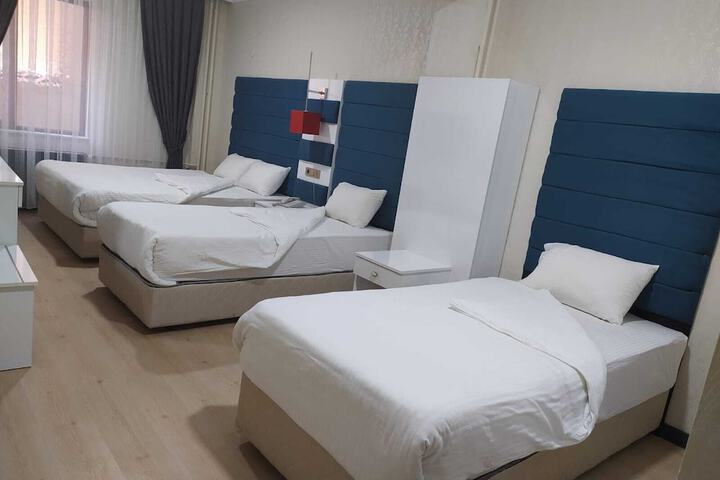 Room 12 of 31