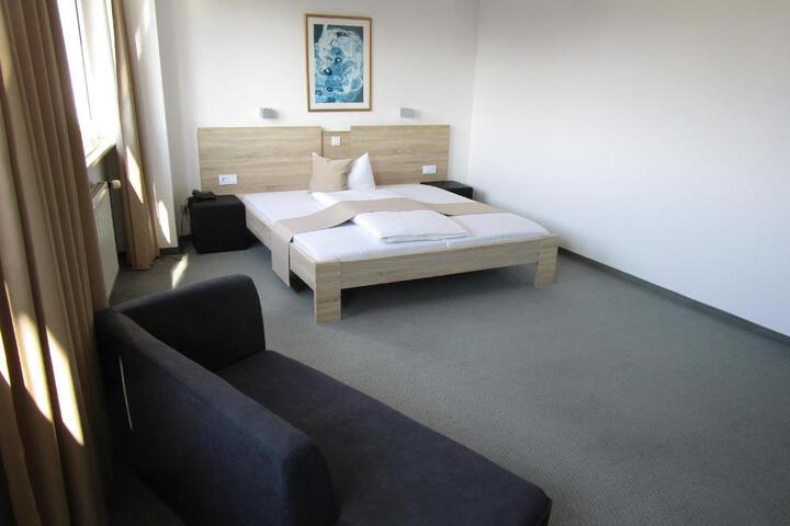 Businesshotel & Appartements Stuttgart-Vaihingen